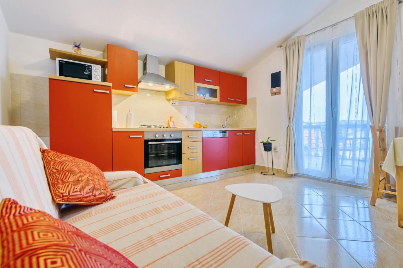 Apartmani Nena 扎达尔 外观 照片
