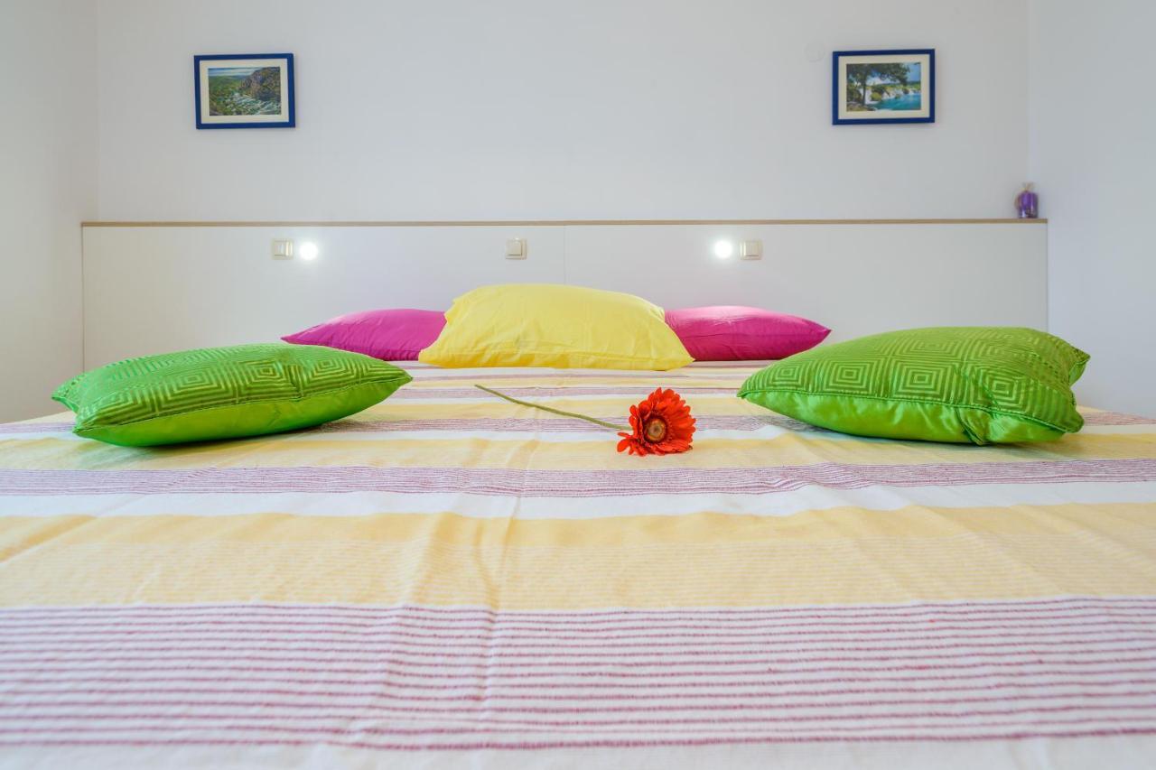 Apartmani Nena 扎达尔 外观 照片