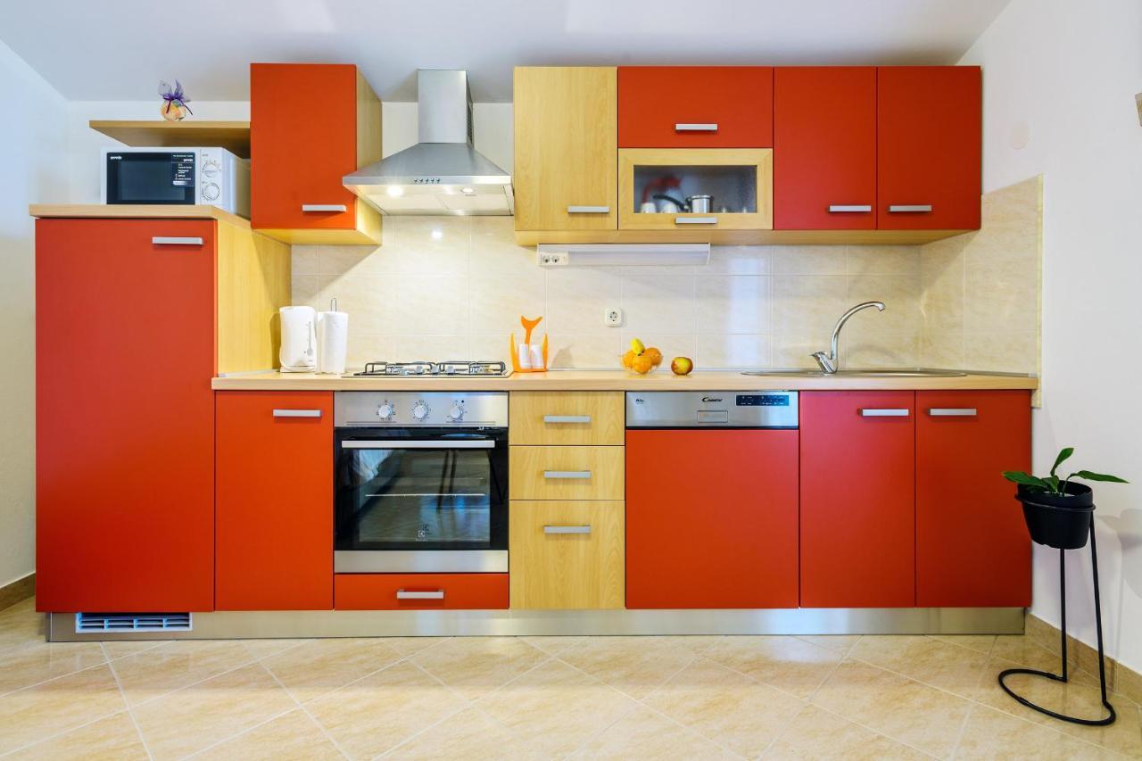 Apartmani Nena 扎达尔 外观 照片