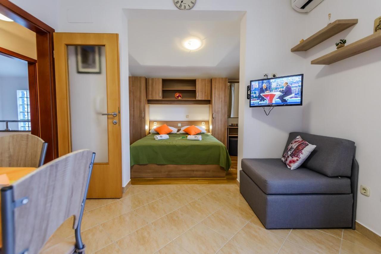 Apartmani Nena 扎达尔 外观 照片